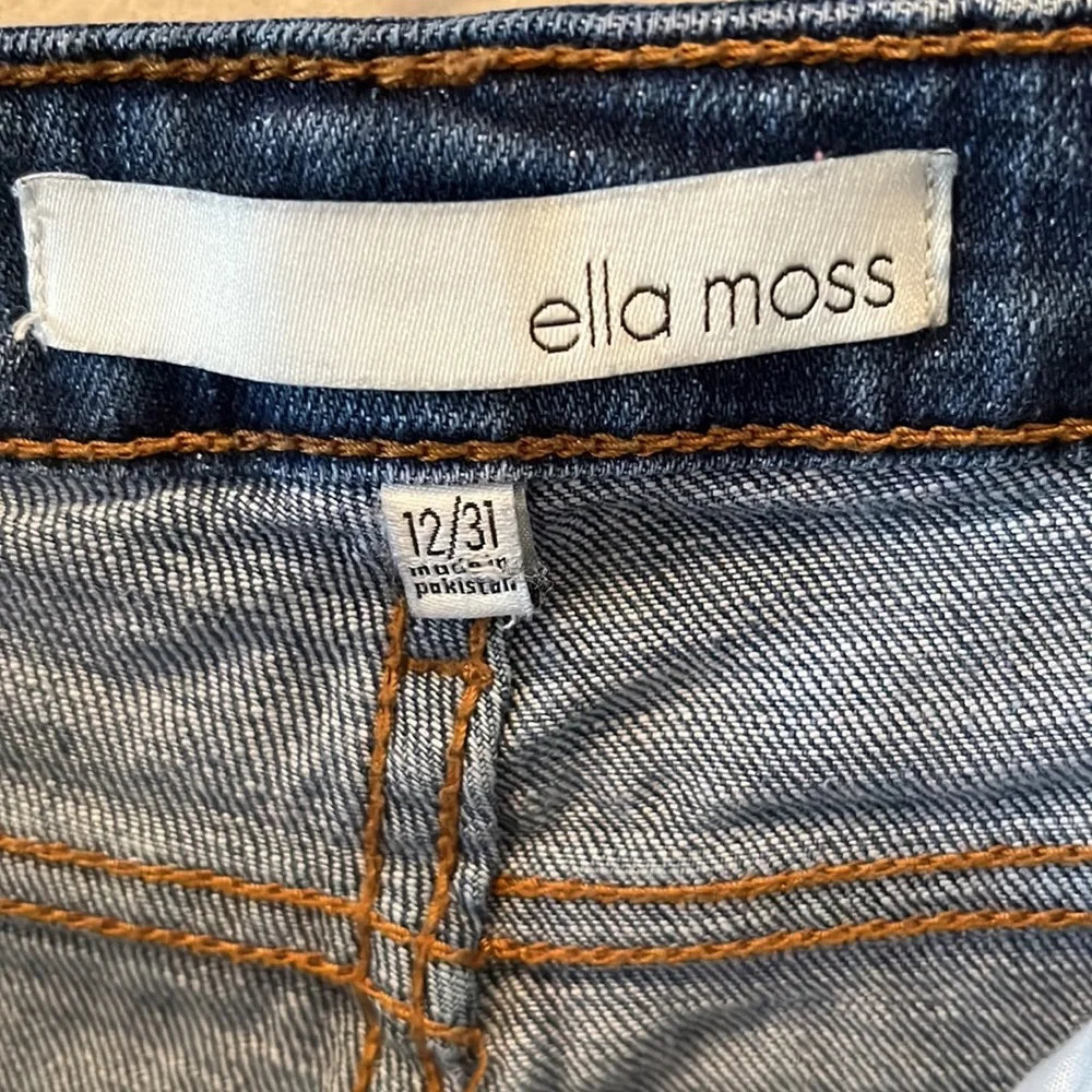 Ella Moss High Waist Straight Jeans - Picture 3 of 4